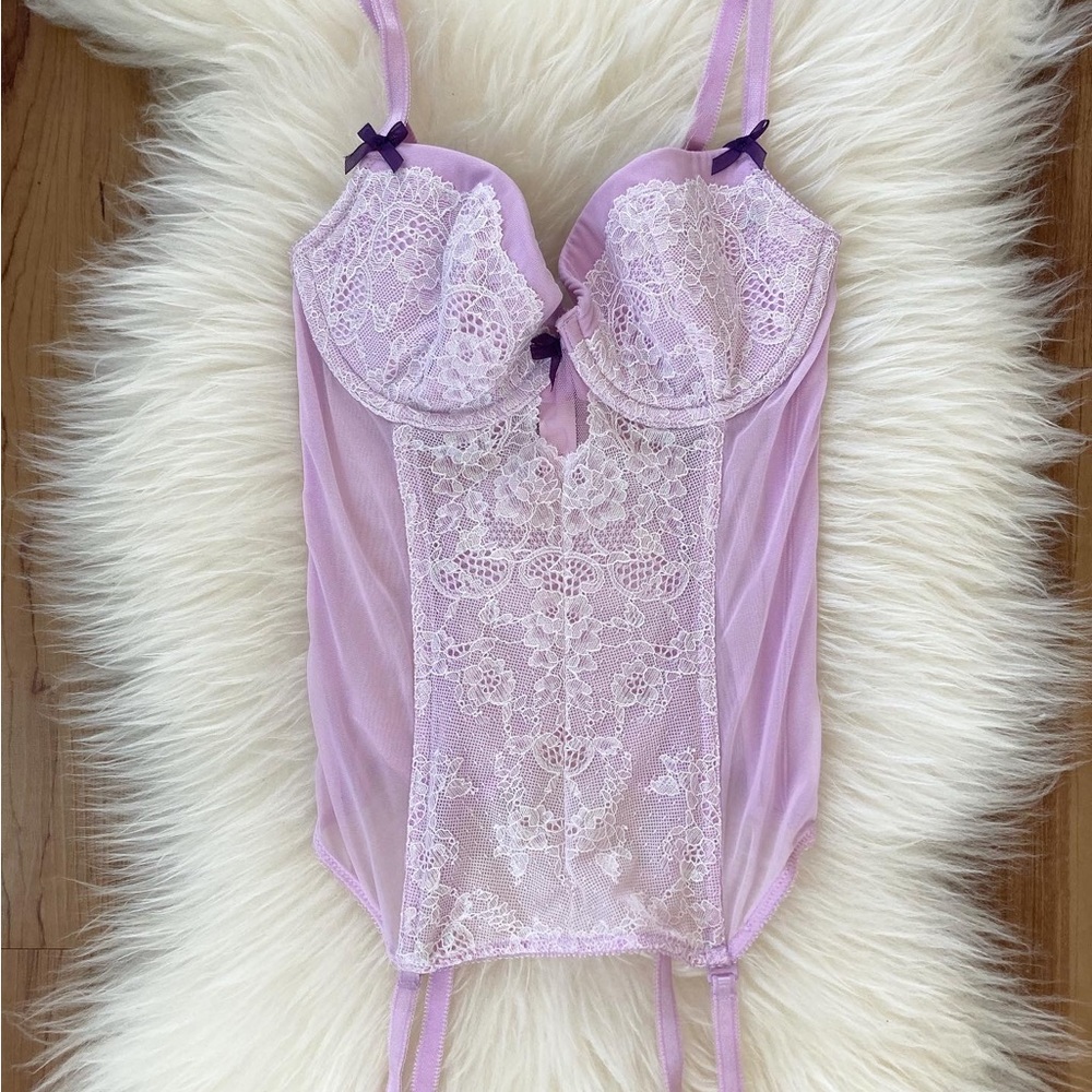 Lilac VS bustier with garters